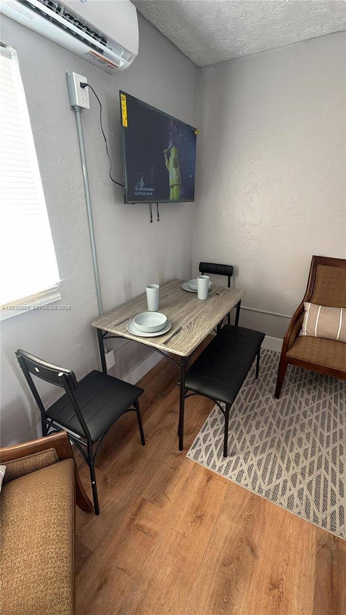 MOVE IMMEDIATELY . NO CREDIT NEED IT. FURNITURE OR WITH OUT