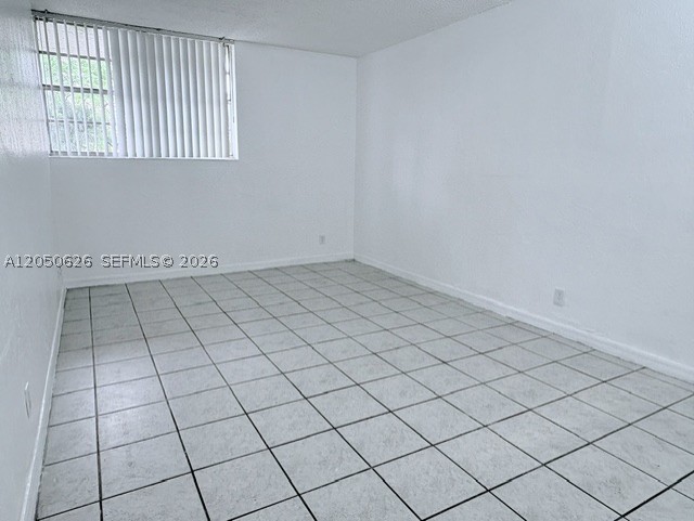 YOLANDA VILLAS CONDO - Residential Lease