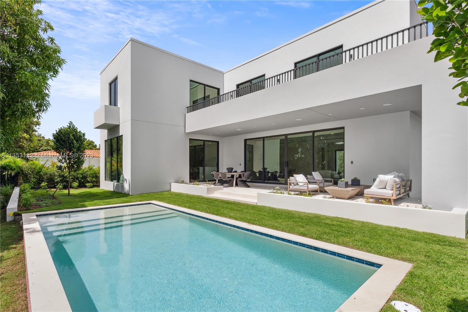 NAUTILUS EXTENSION 5TH - Residential