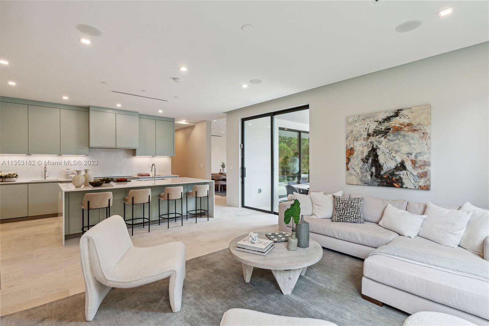 NAUTILUS EXTENSION 5TH - Residential