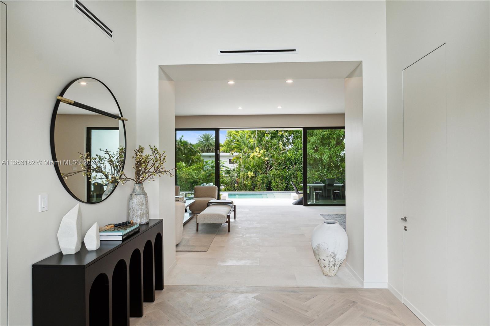 NAUTILUS EXTENSION 5TH - Residential