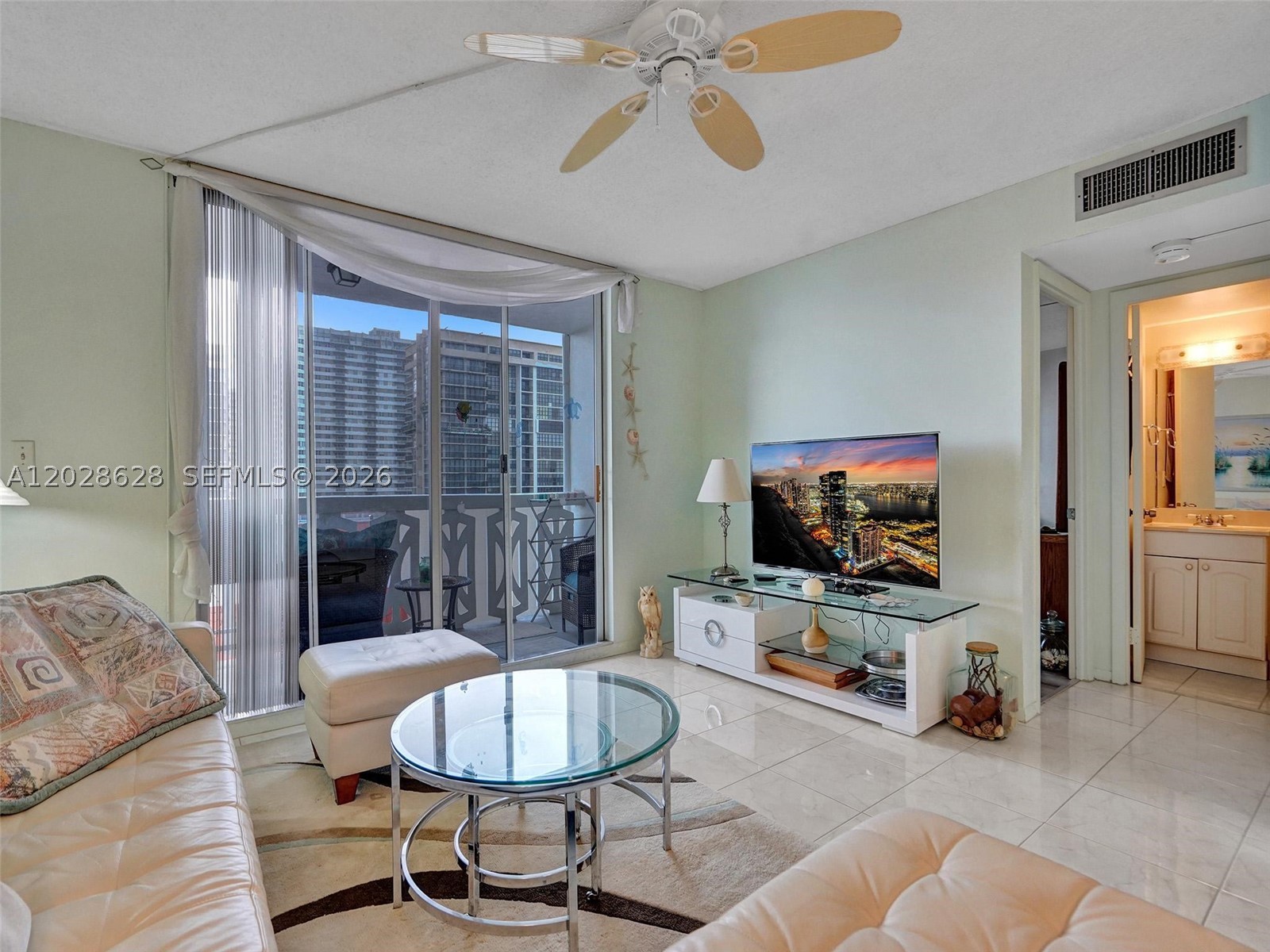 ASHLEIGH HOUSE CONDO - Residential