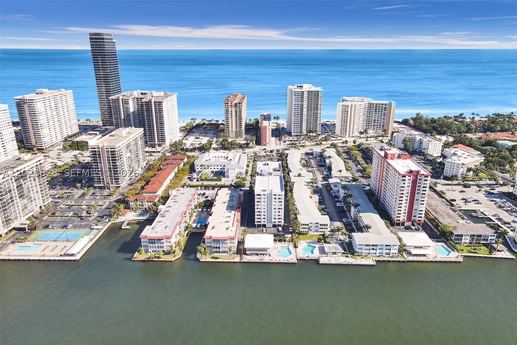ASHLEIGH HOUSE CONDO - Residential