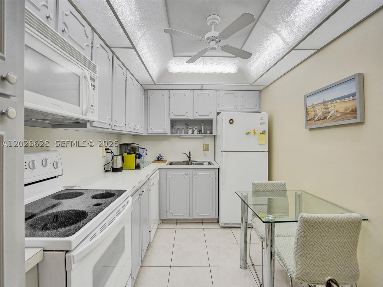 ASHLEIGH HOUSE CONDO - Residential