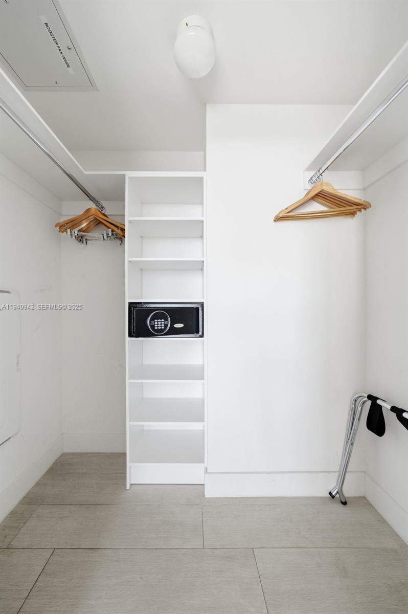 4010 SOUTH OCEAN CONDO - Residential