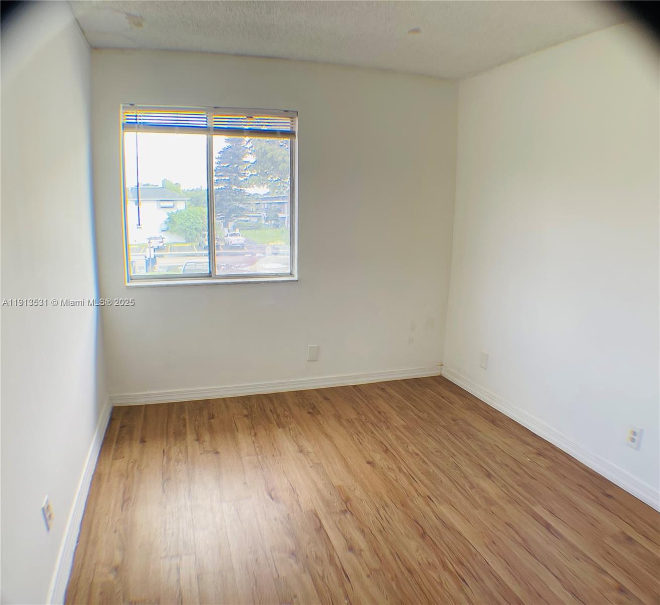 HABITAT II CONDO - Residential Lease
