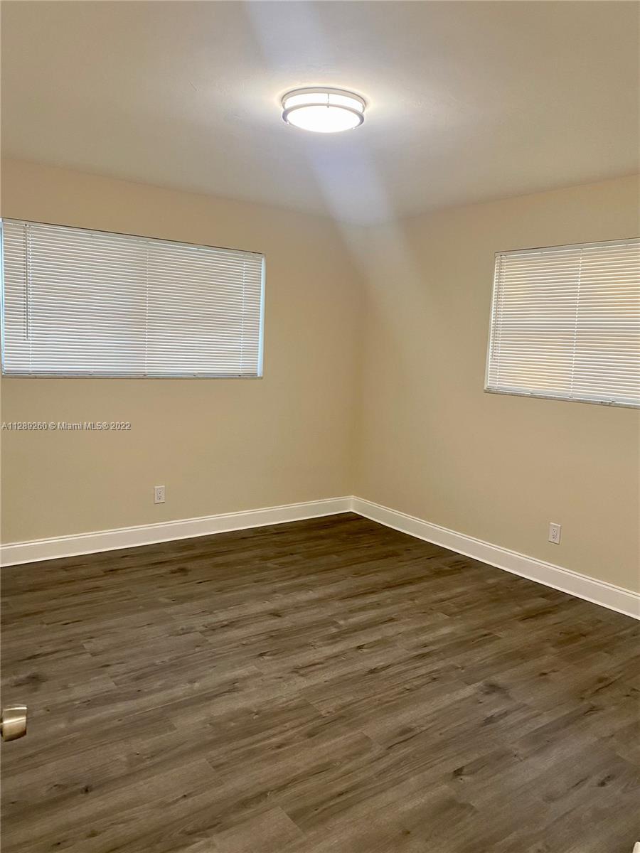 GOLDEN RIDGE - Residential