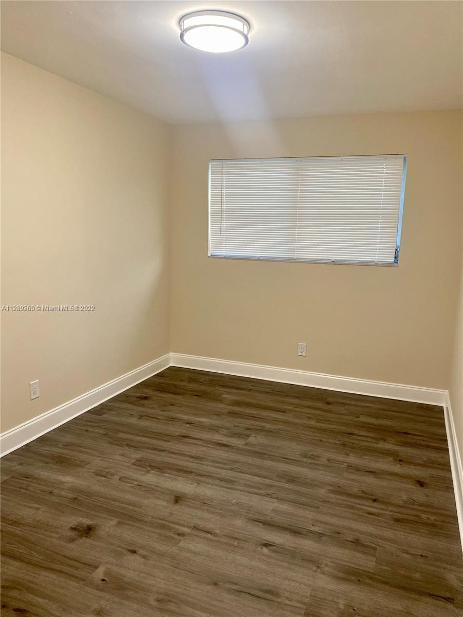 GOLDEN RIDGE - Residential