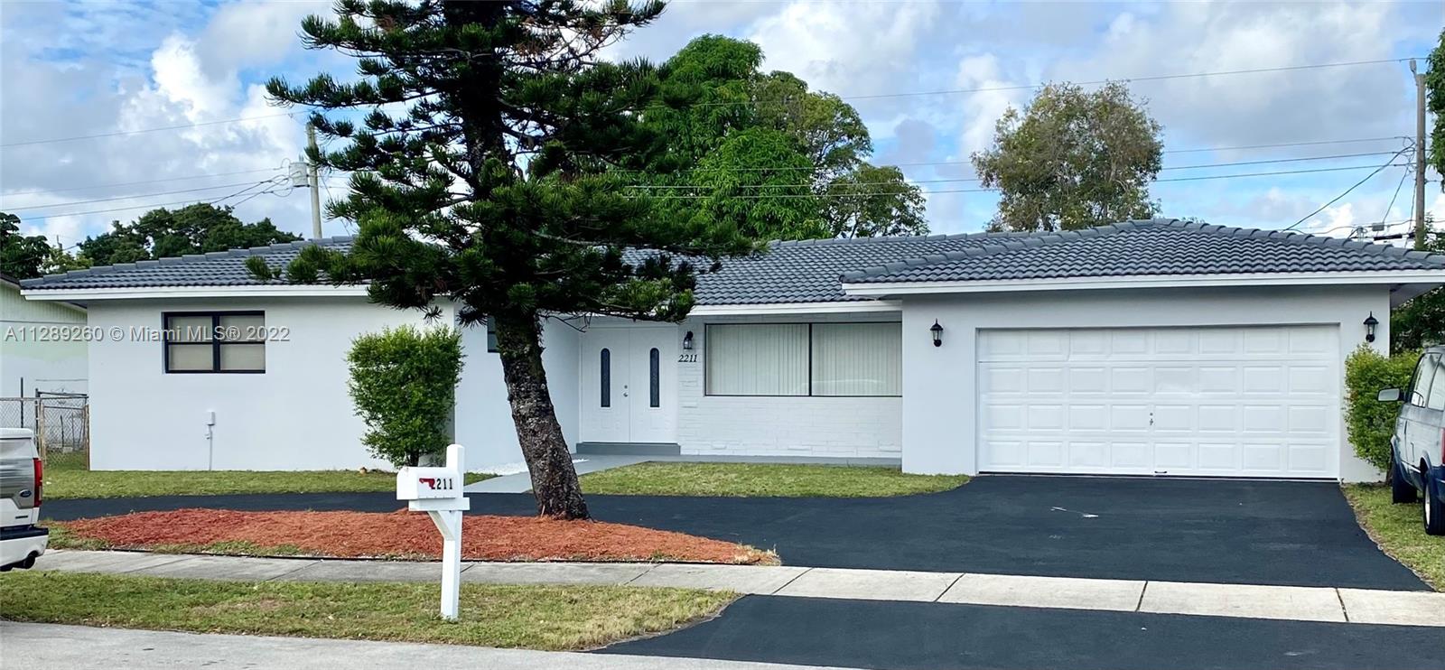 GOLDEN RIDGE - Residential