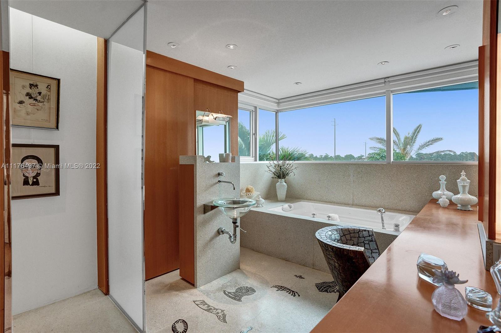 ADMIRALS COVE PAR C - Residential