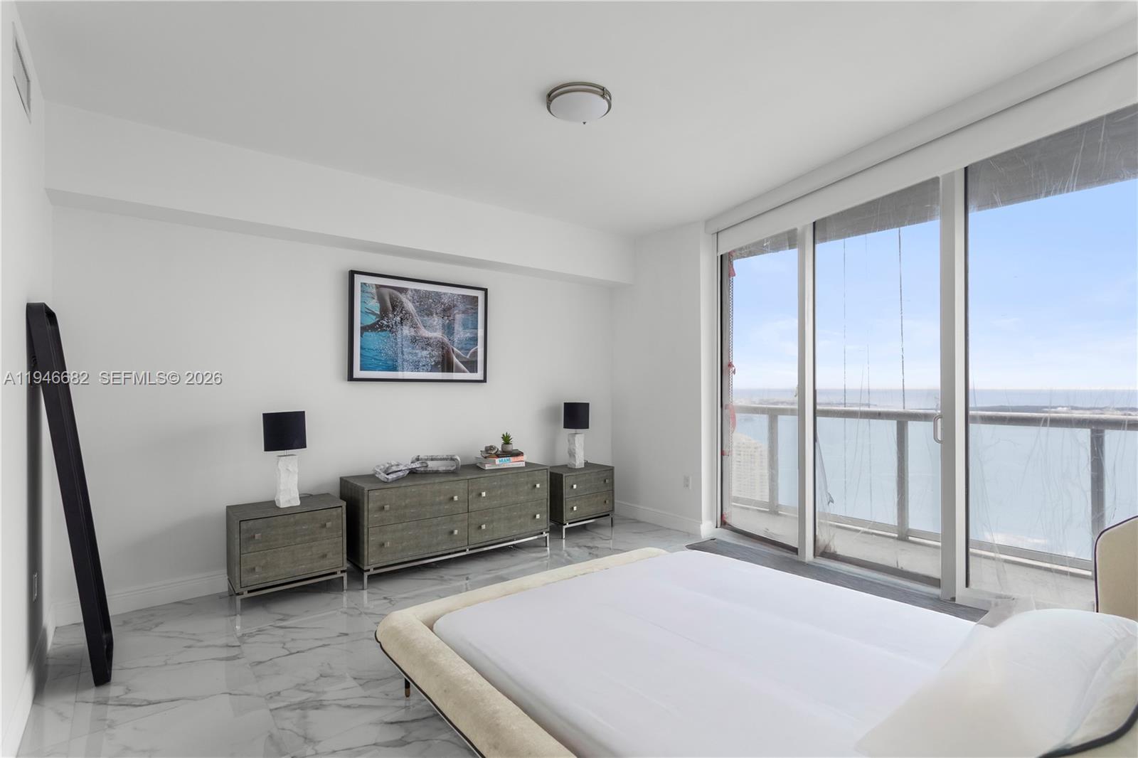 ICONBRICKELL CONDO NO 1 - Residential
