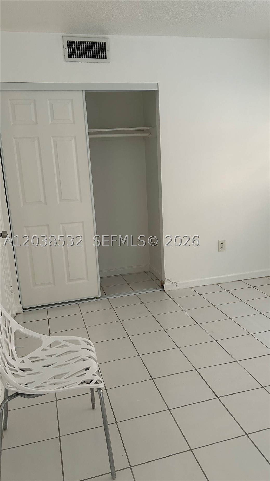 PUERTA DEL SOL CONDO - Residential Lease