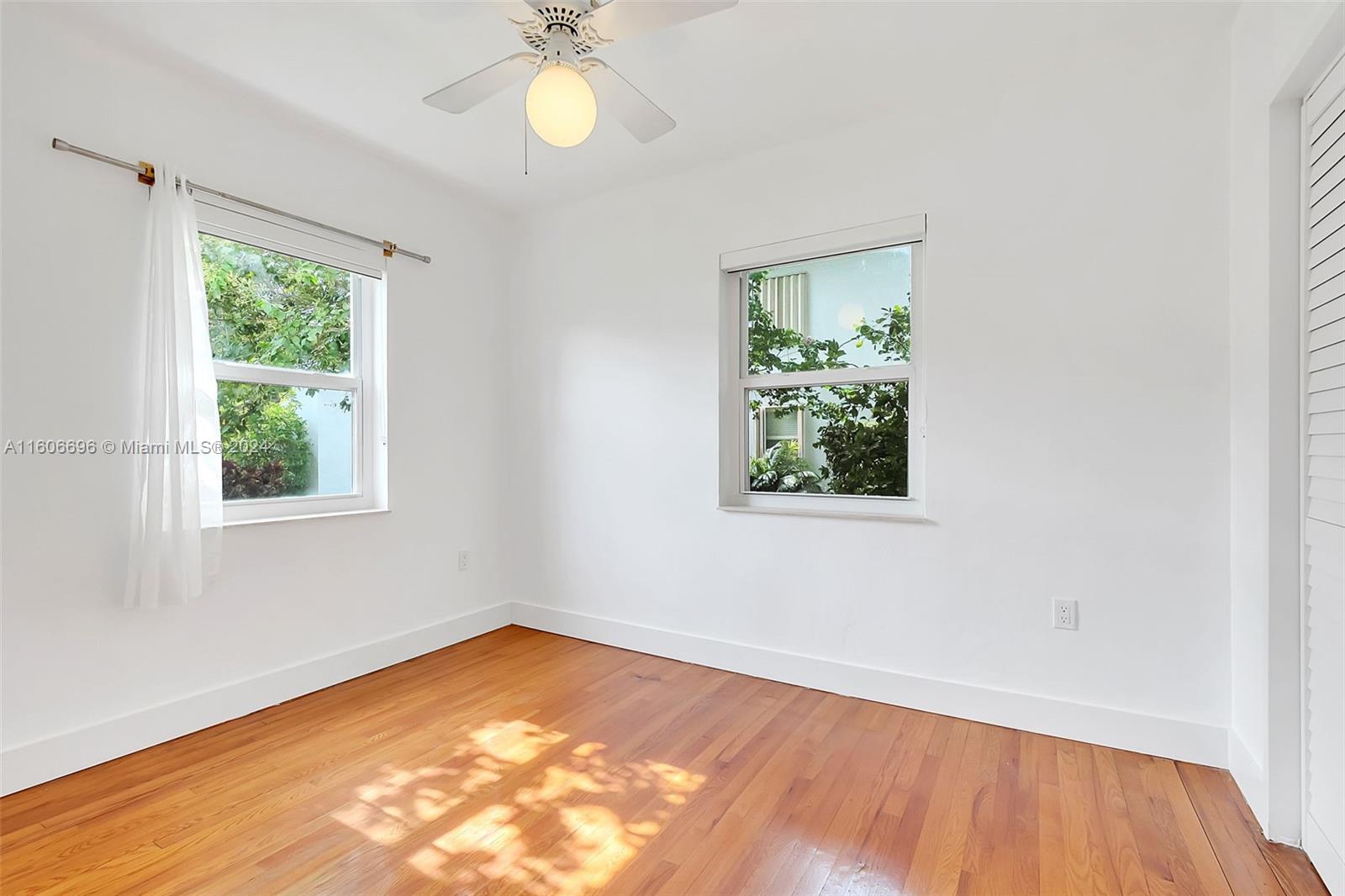 ARBORS CONDO - Residential Lease