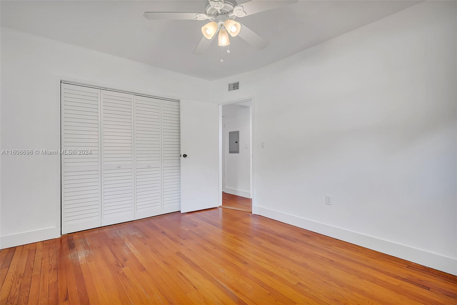 ARBORS CONDO - Residential Lease
