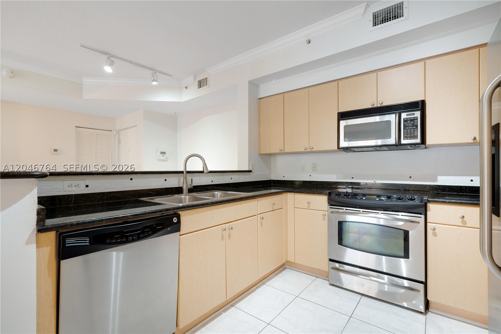 GABLES COURT CONDO - Residential