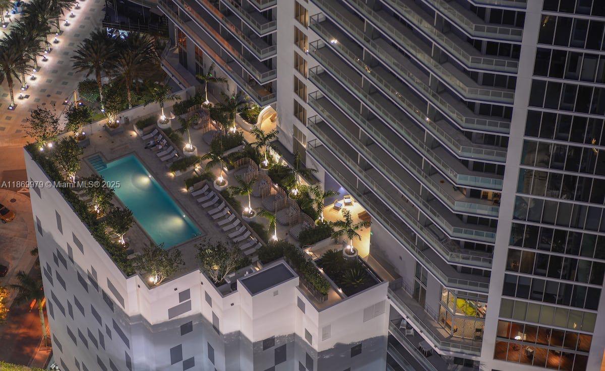 BRICKELLHOUSE CONDO - Residential