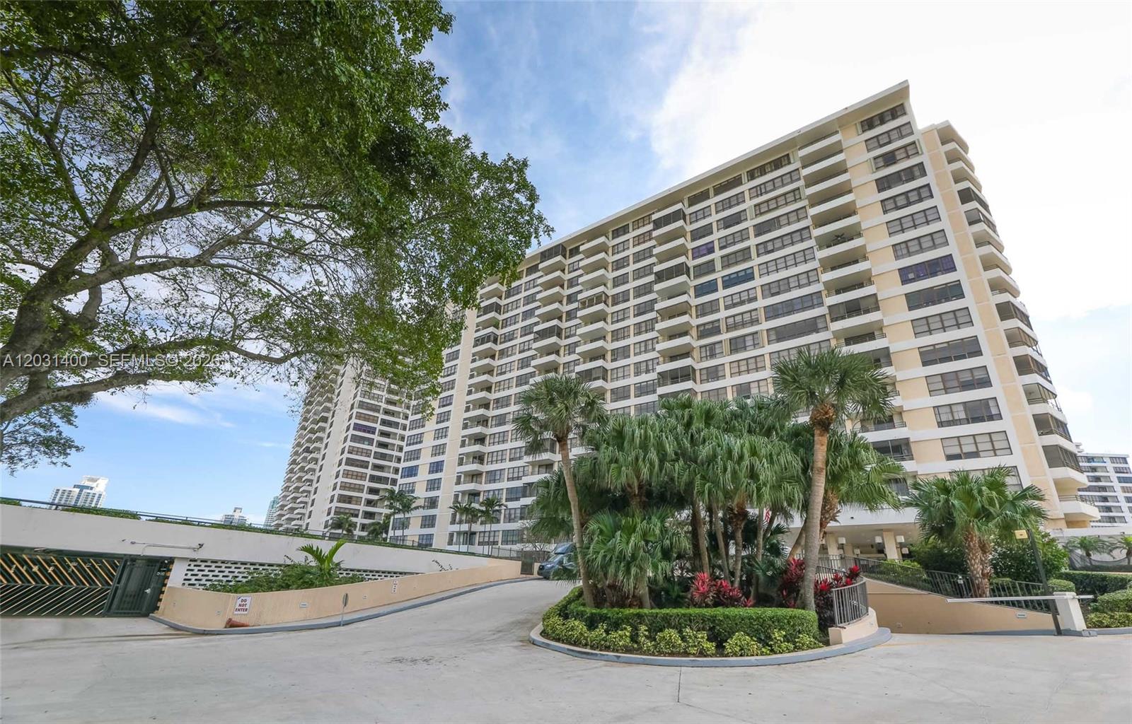 OLYMPUS CONDO PHASE - Residential