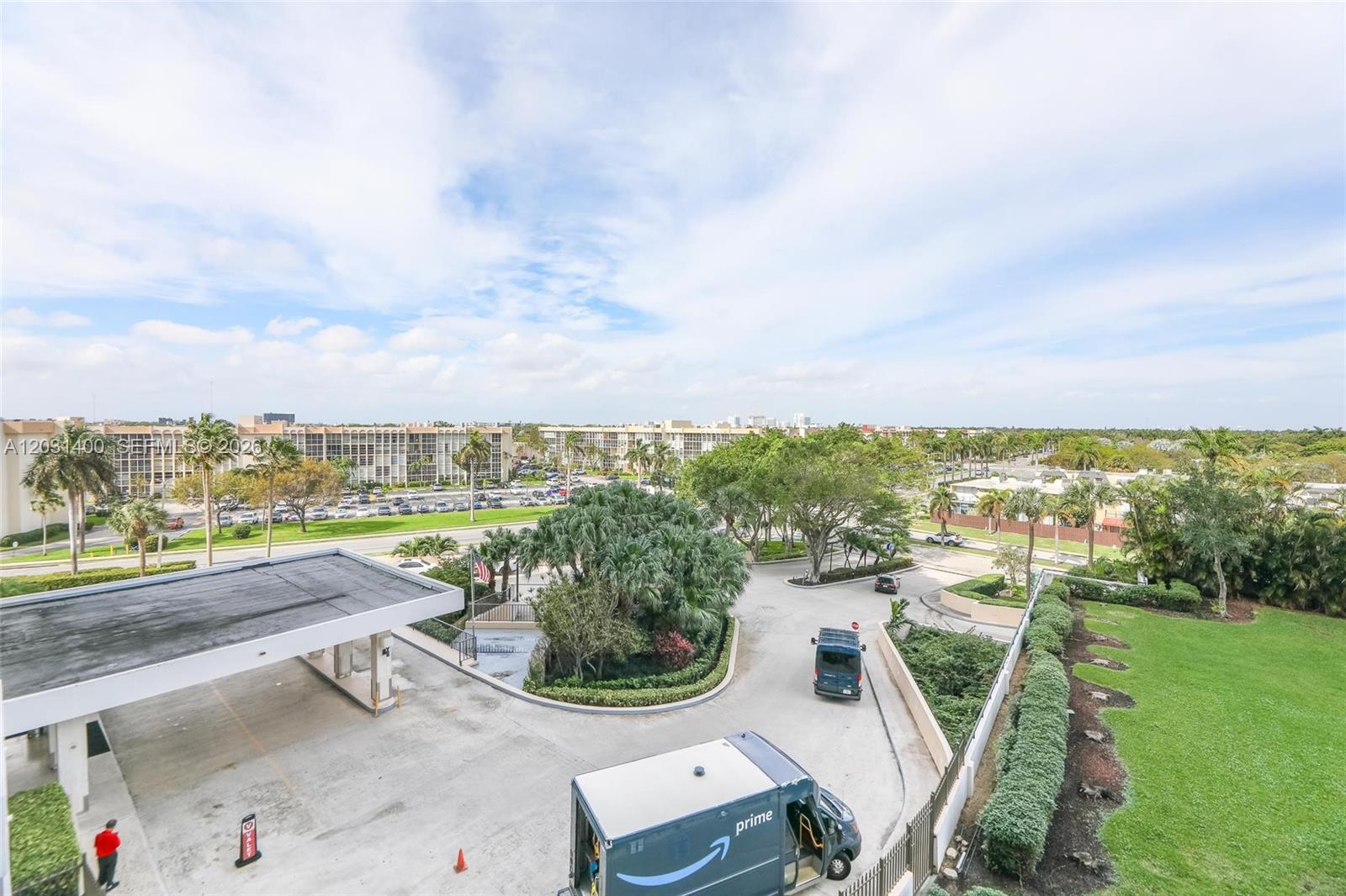 OLYMPUS CONDO PHASE - Residential
