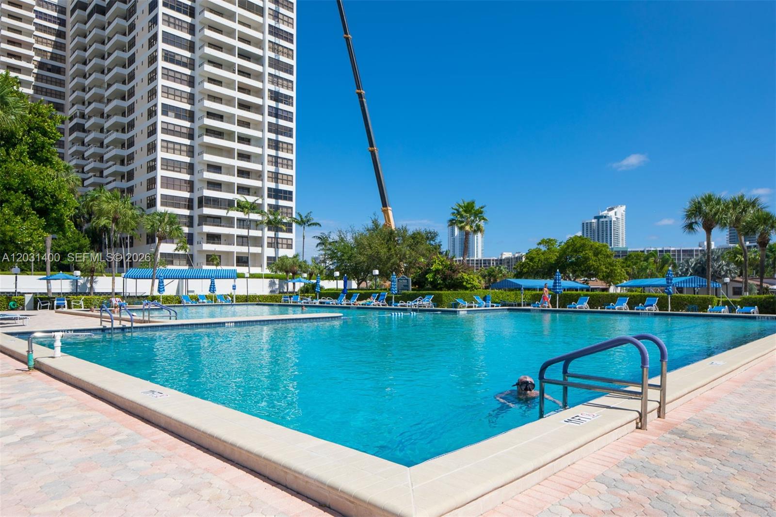 OLYMPUS CONDO PHASE - Residential