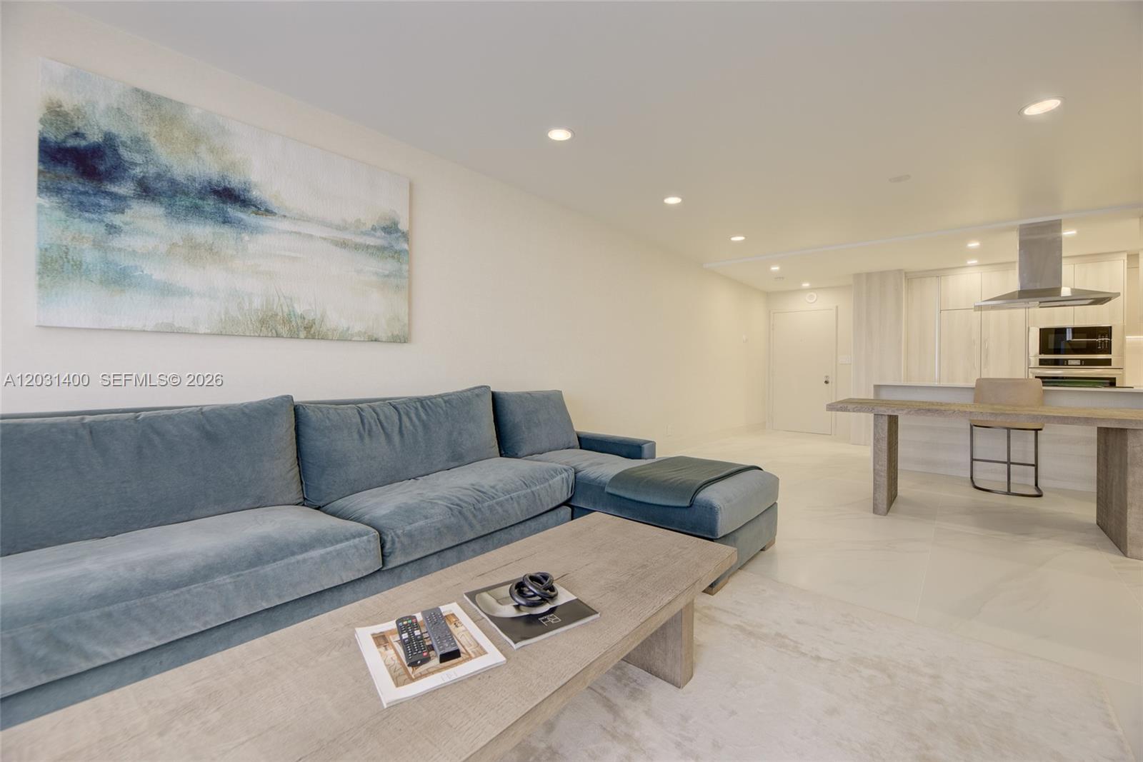 OLYMPUS CONDO PHASE - Residential