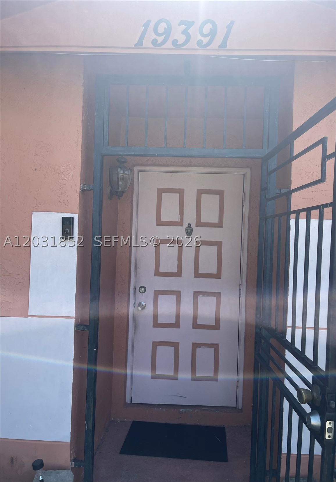 COUNTRY LAKE MANORS SEC 3 - Residential