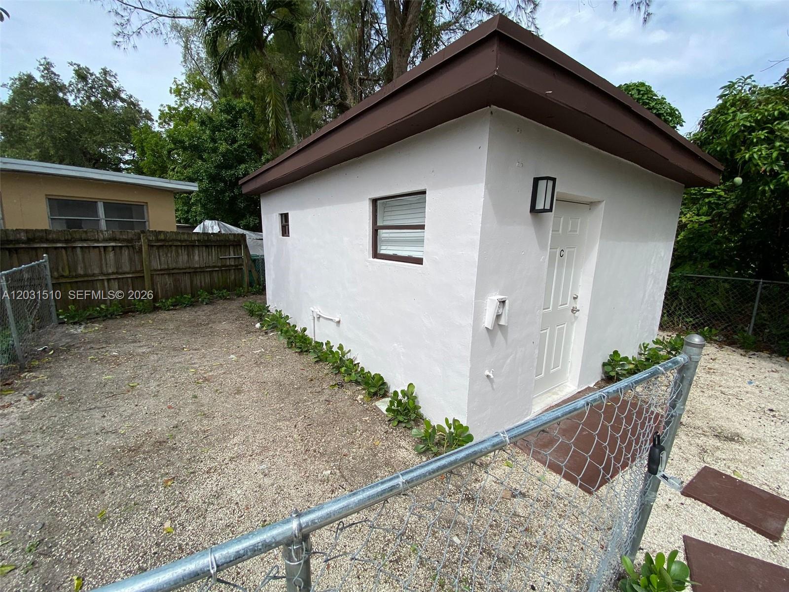 BISCAYNE BLVD PARK - Residential Income