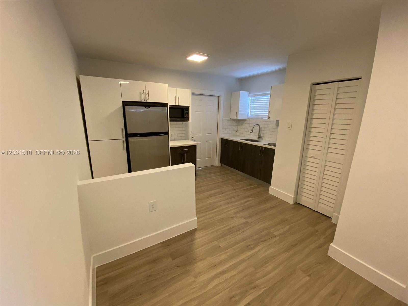 BISCAYNE BLVD PARK - Residential Income