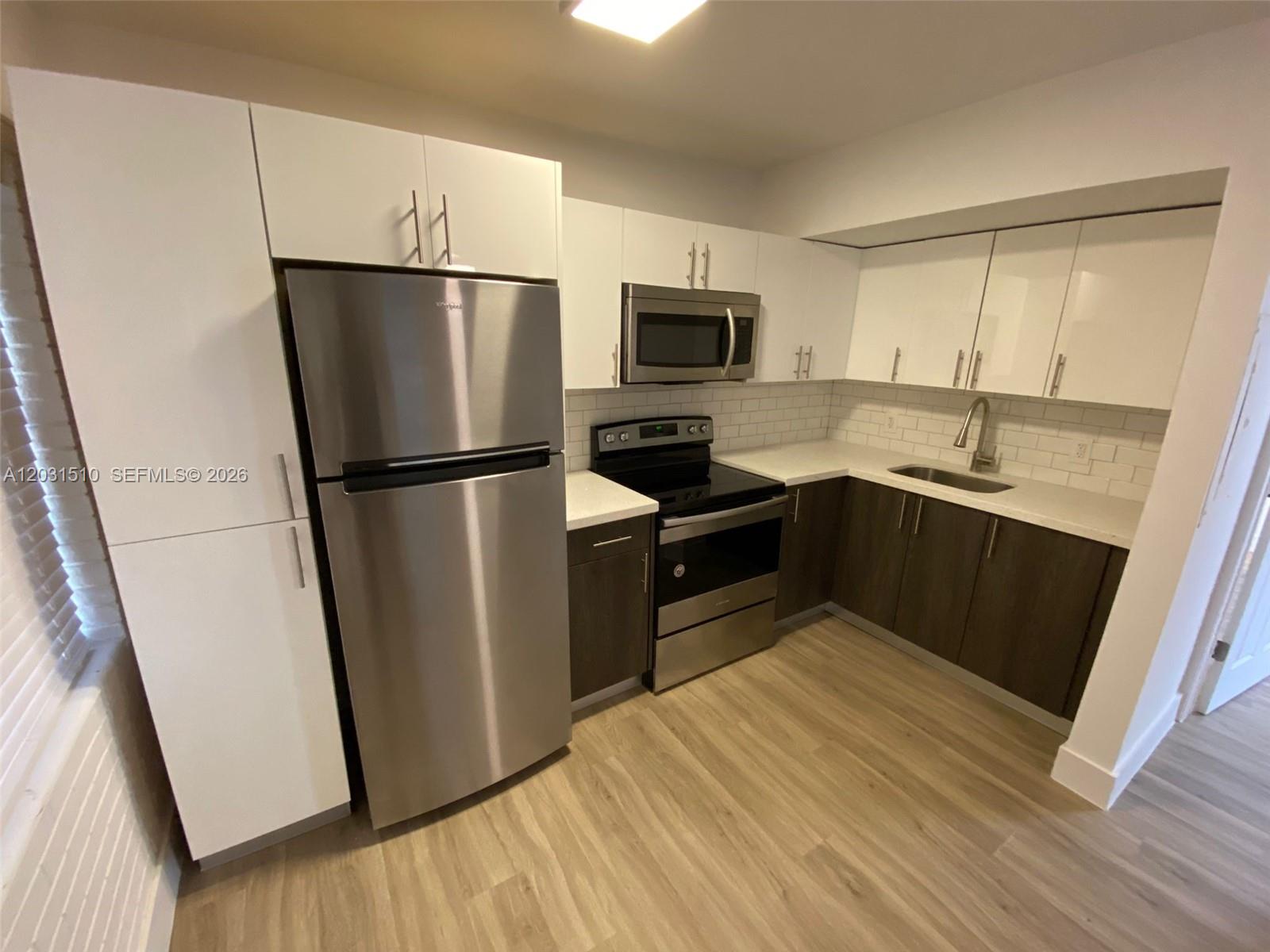 BISCAYNE BLVD PARK - Residential Income