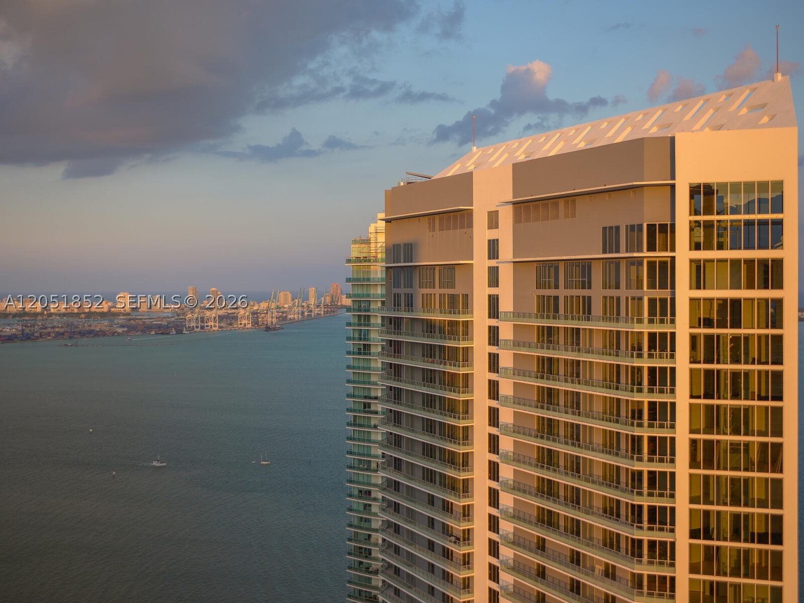 BRICKELLHOUSE CONDO - Residential Lease