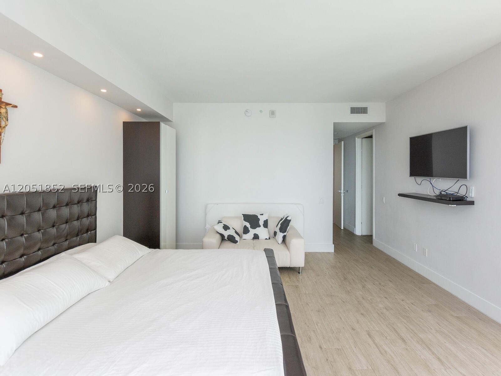 BRICKELLHOUSE CONDO - Residential Lease