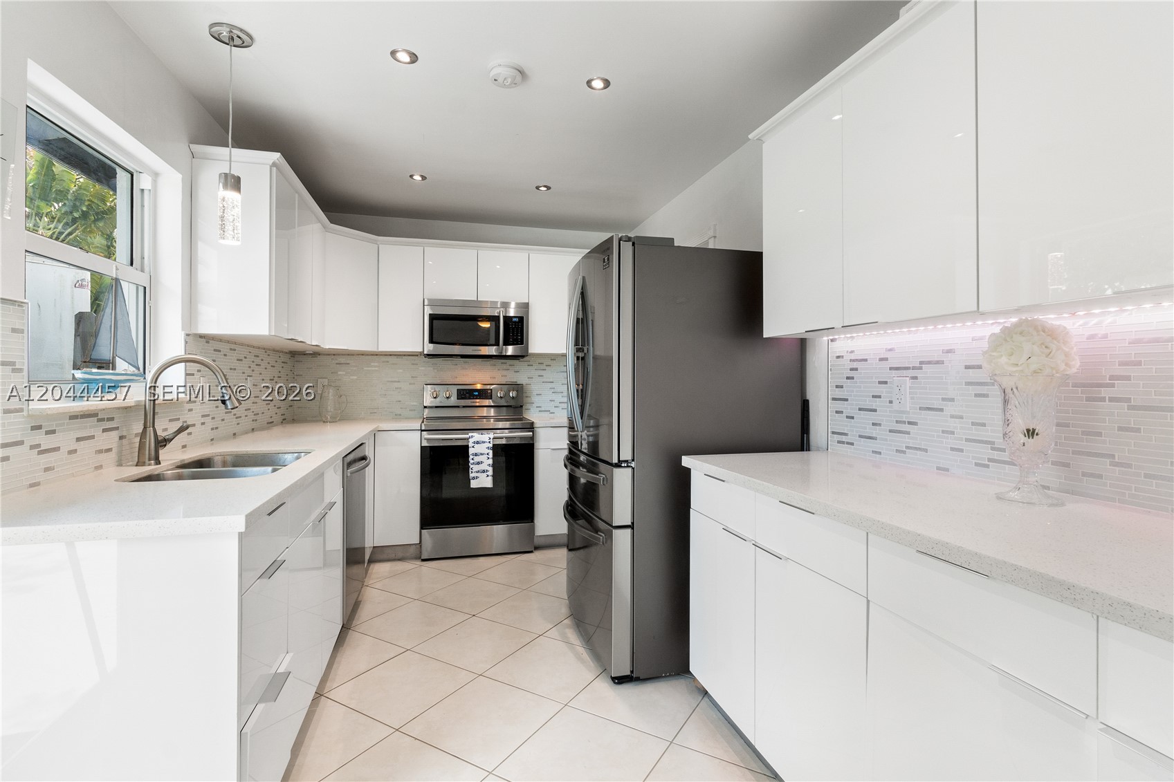 ROYAL PALM ACRES SECOND S - Residential