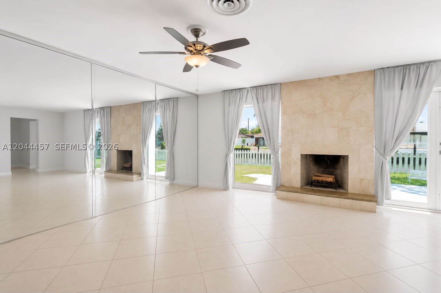 ROYAL PALM ACRES SECOND S - Residential