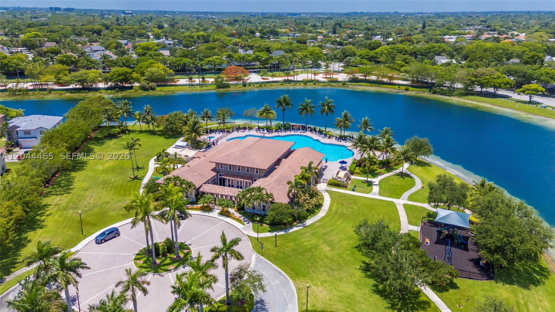 LAKES BY THE BAY CEE - Residential