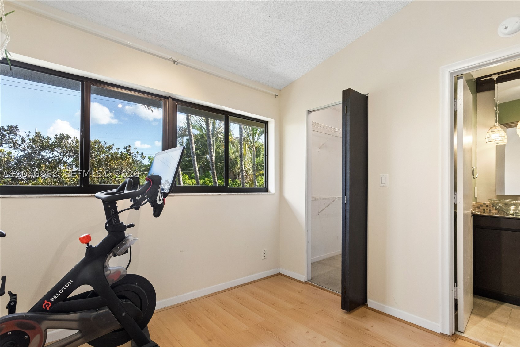 PINES OF OAKLAND FOREST W - Residential