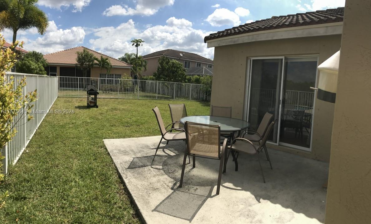 SECTOR 2-PARCELS 1 2 3 4 - Residential Lease
