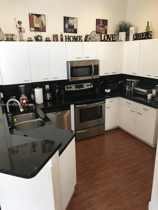 SECTOR 2-PARCELS 1 2 3 4 - Residential Lease
