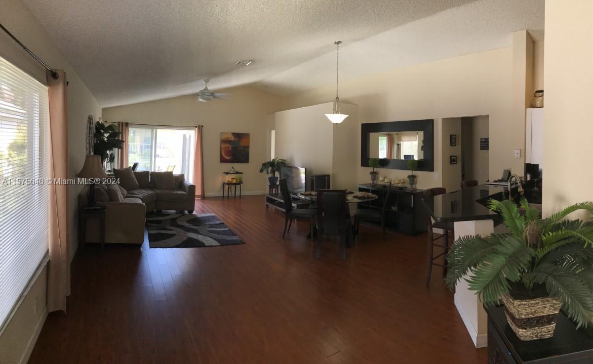 SECTOR 2-PARCELS 1 2 3 4 - Residential Lease