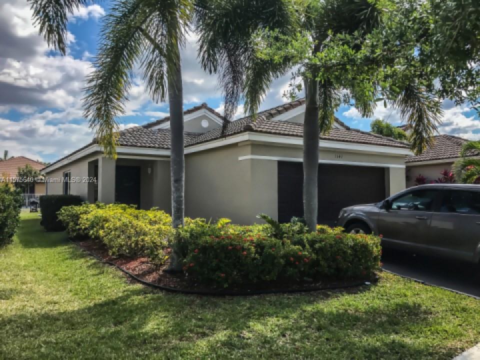Gorgeous fully upgraded home in Weston's Savanna. This lovely home features 3 bedrooms, 2 baths, granite countertops, stainless steel appliances, laminate wood floors throughout, recently remodeled bathrooms and a large patio plus easy access to Savanna Commons with resort, olympic and kiddie pools, water slide, mini golf, bbq area, soccer field, roller hockey field, basketball court, guarded gates and within the Cypress Bay, Falcon Cove and Gator Run Elementary School Districts.