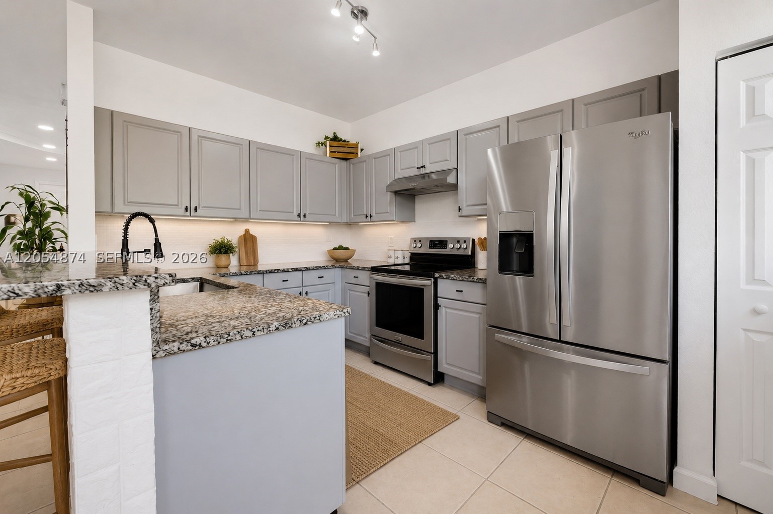TUSCANY VILLAS WEST - Residential