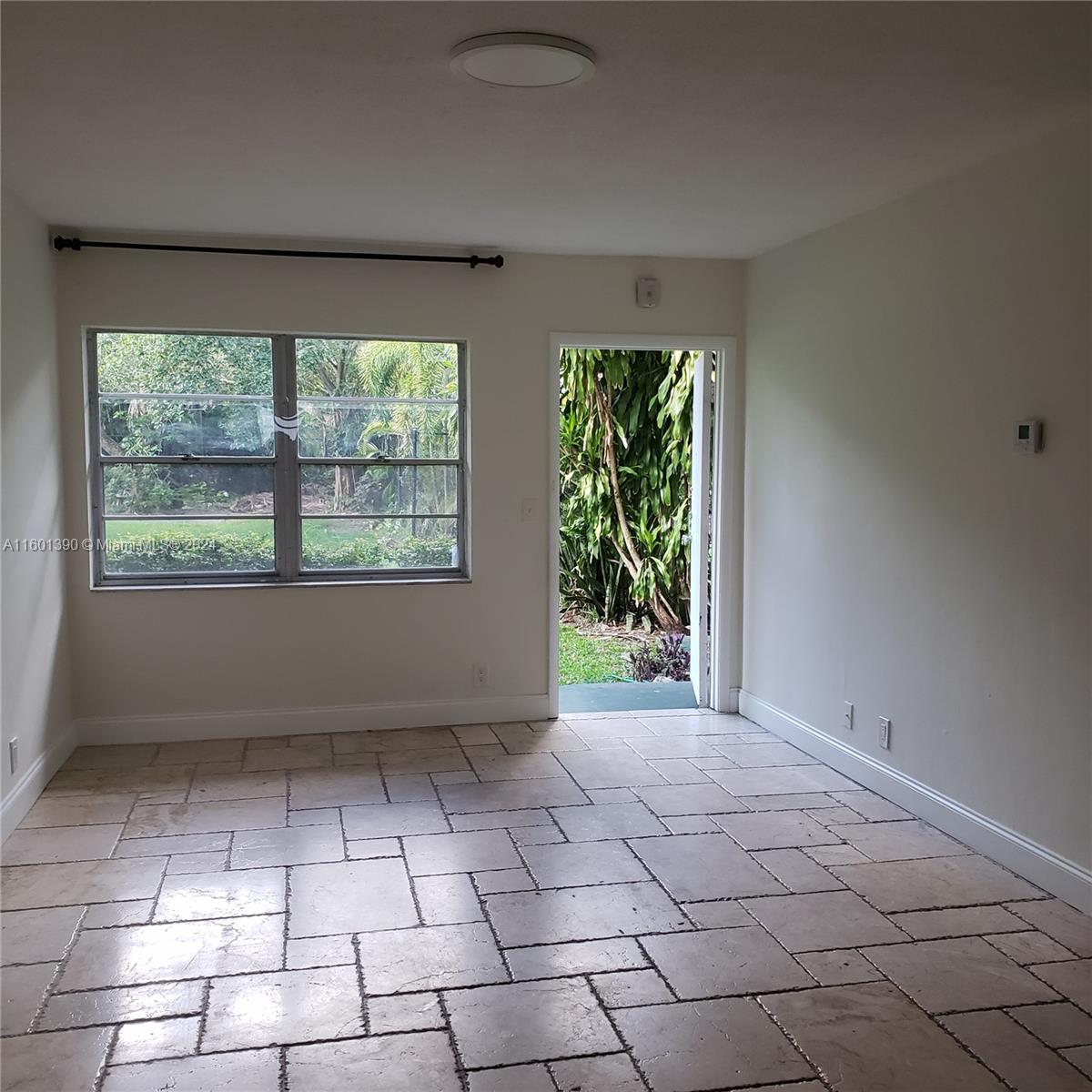 SEVENTEENTH GREEN CONDO - Residential Lease