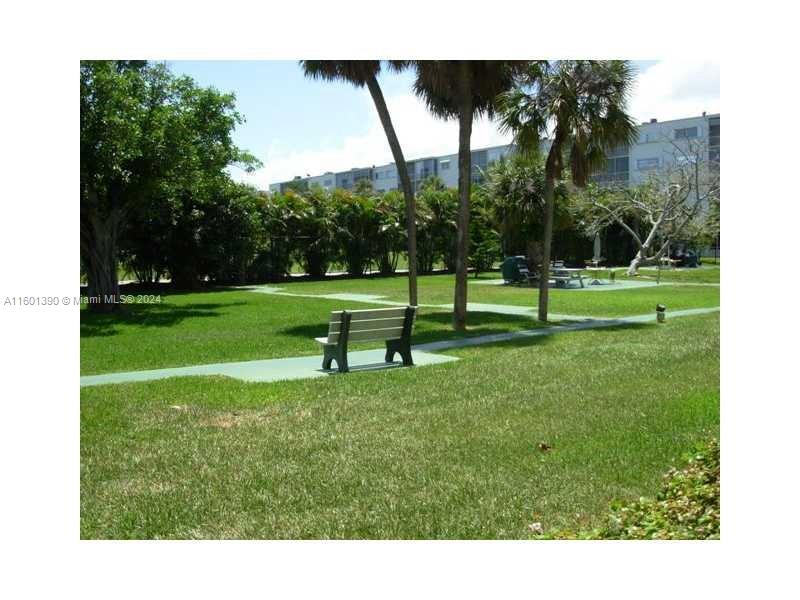 SEVENTEENTH GREEN CONDO - Residential Lease