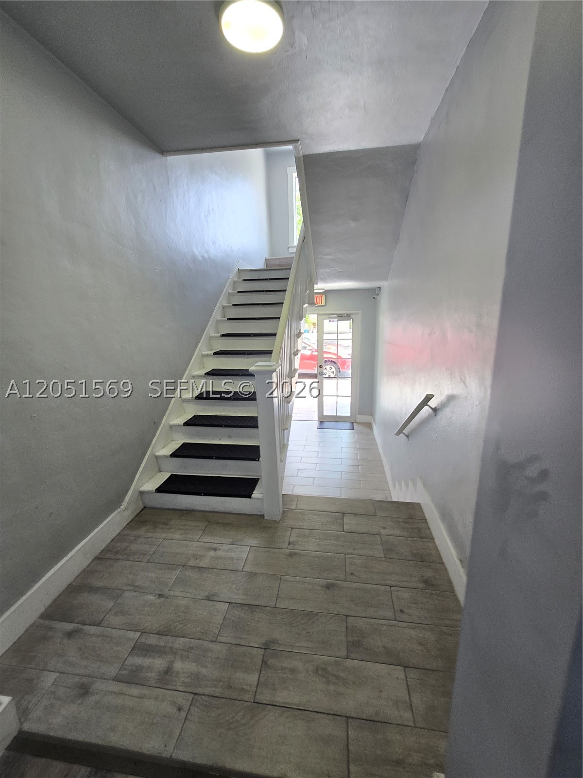 OSCEOLA PARK - Residential Lease