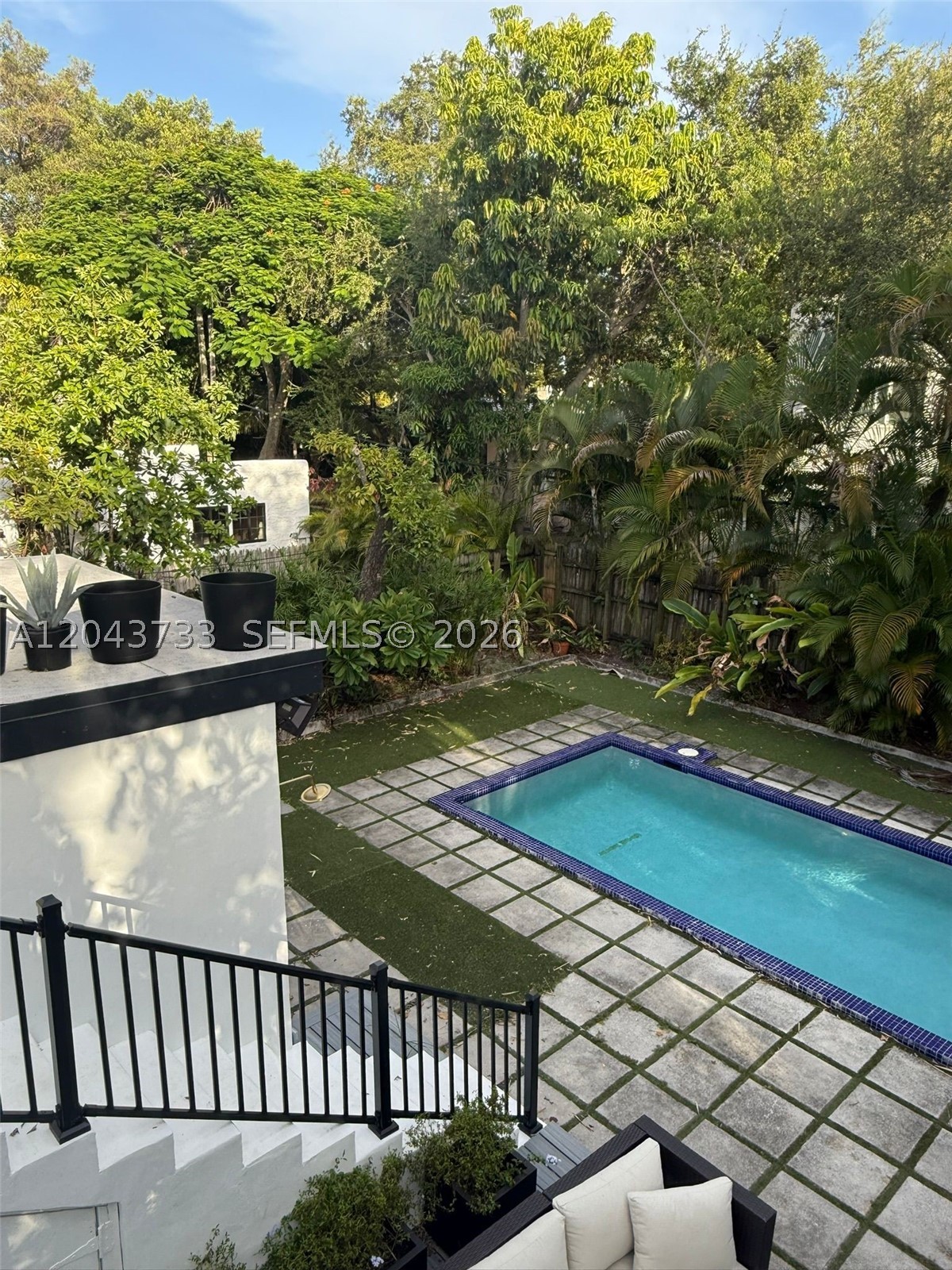 BAYWOOD - Residential Lease