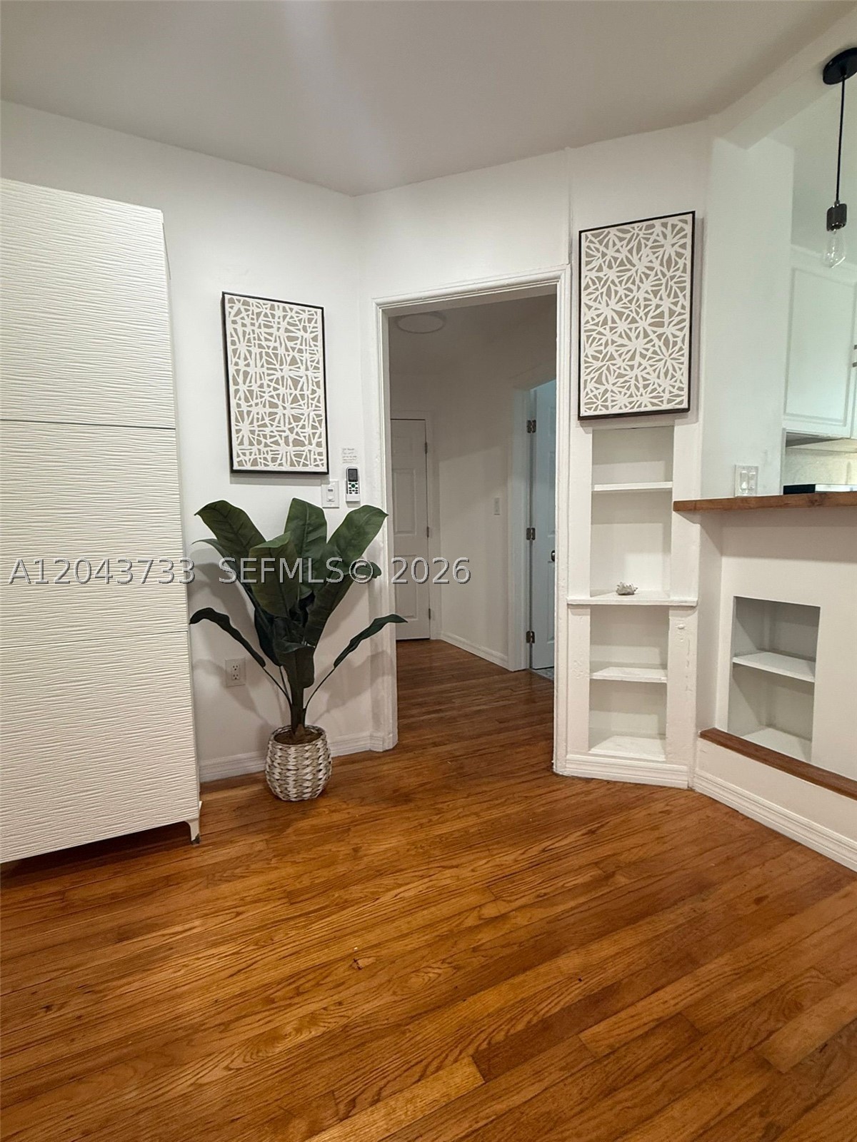 BAYWOOD - Residential Lease