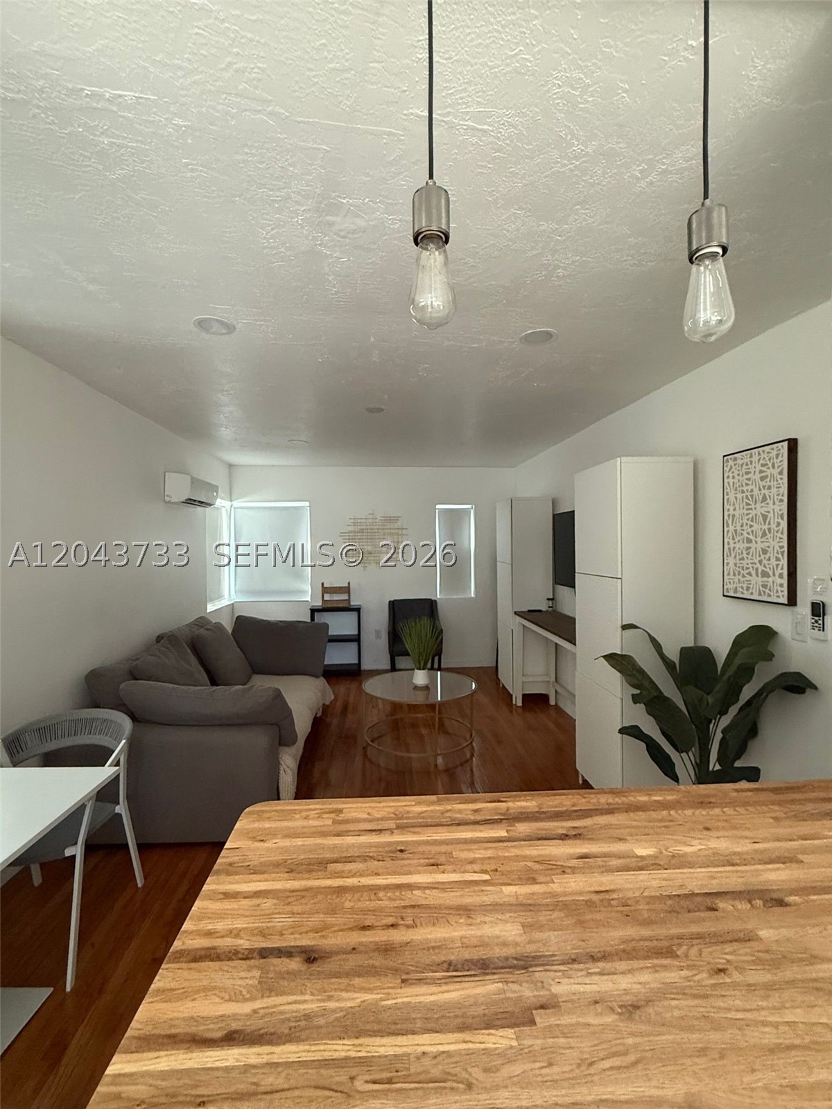 BAYWOOD - Residential Lease