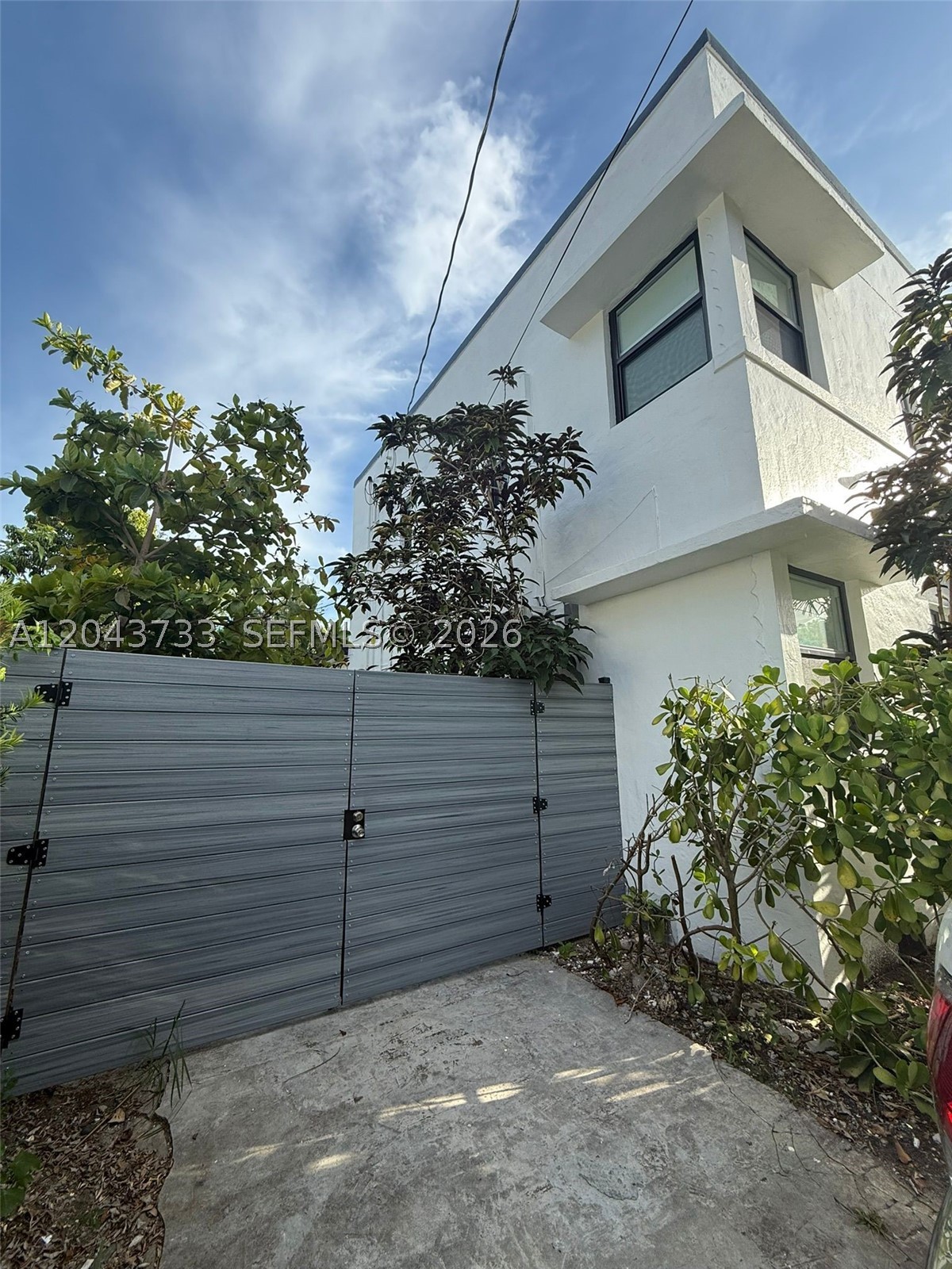 BAYWOOD - Residential Lease