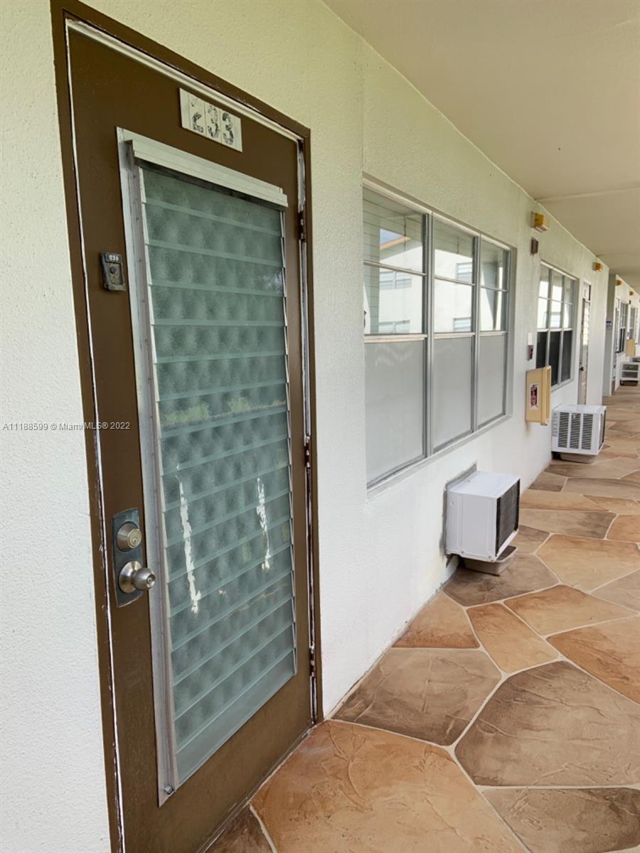 MANSFIELD AT CENTURY VILL - Residential