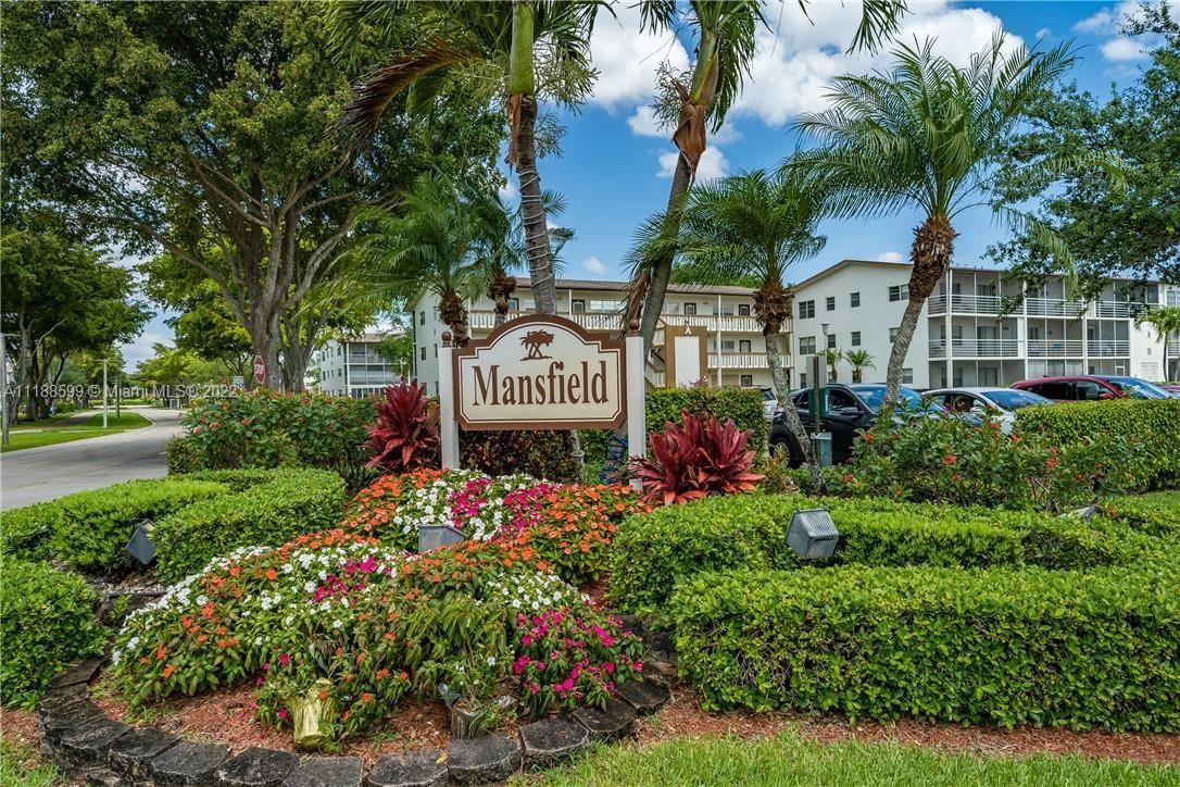 MANSFIELD AT CENTURY VILL - Residential