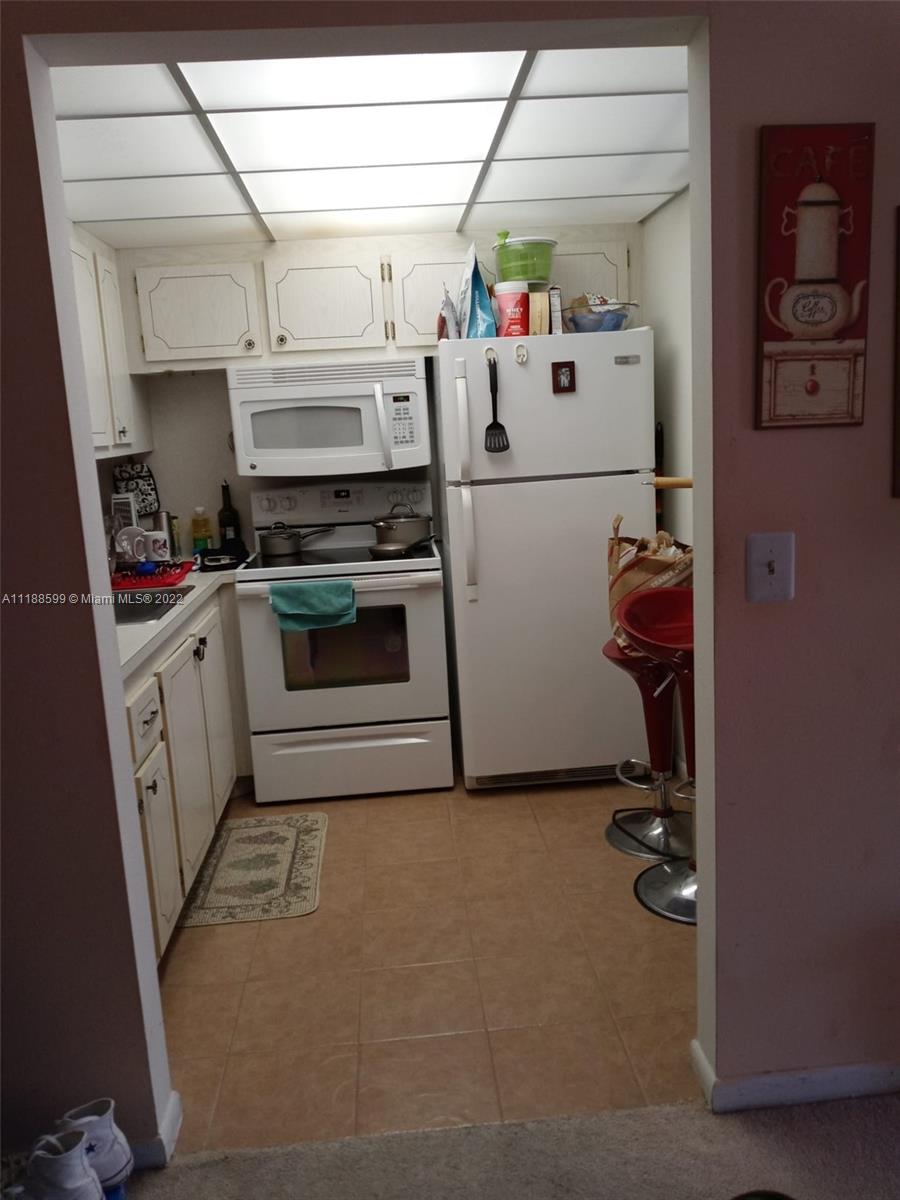 MANSFIELD AT CENTURY VILL - Residential