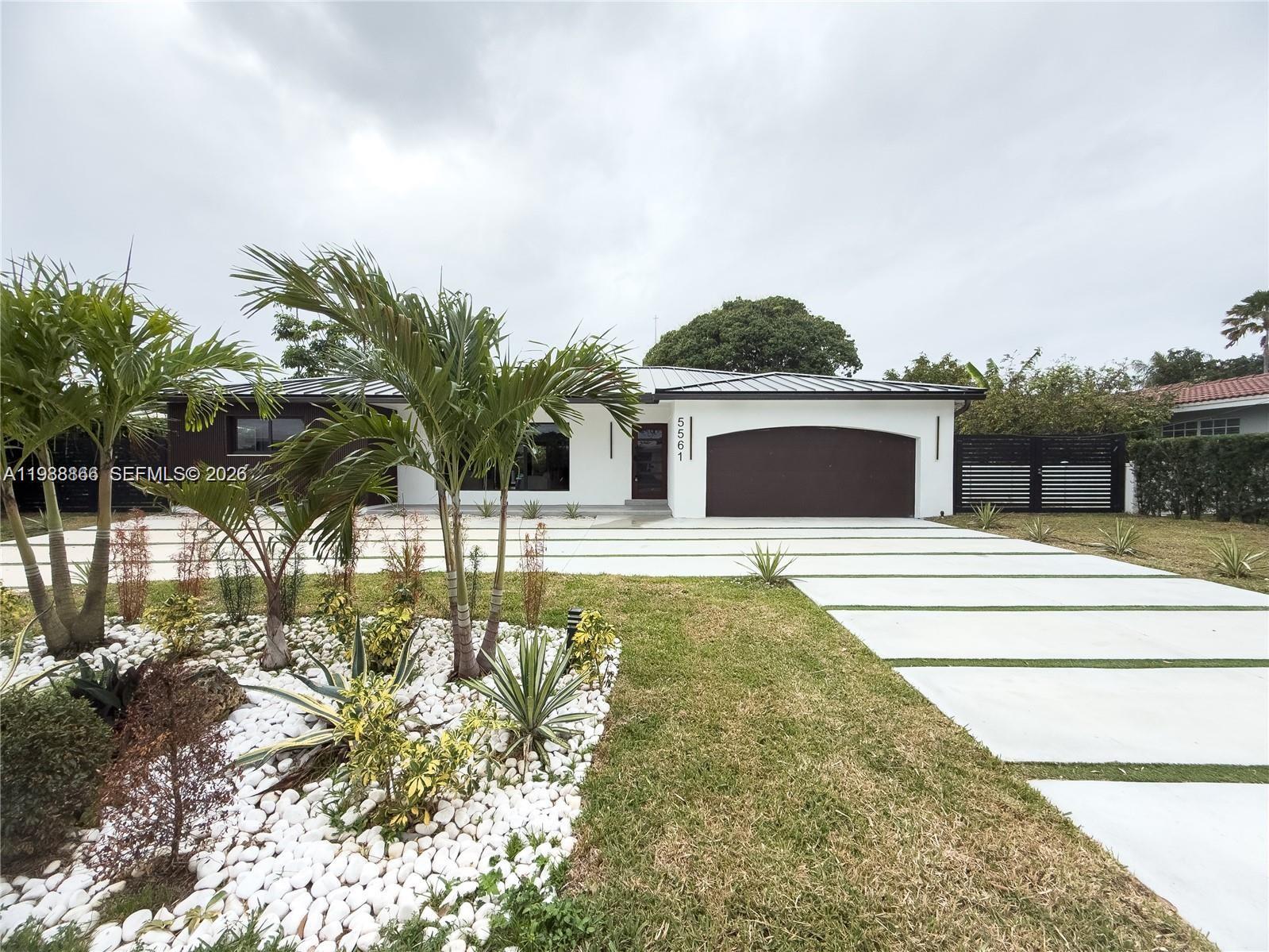 LANDINGS FIRST SEC - Residential